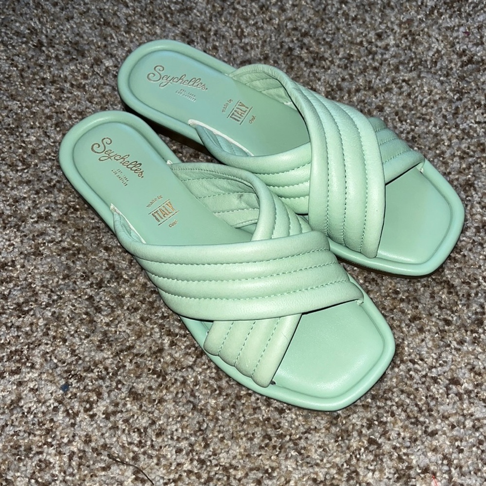 Seychelles sandals Cucumber Green Mint NEW 8.5 anthro comfortable slip on